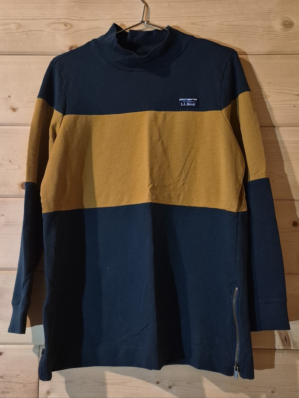Vintage L.L.Bean men's mock turtleneck sweater with side zippers size L 22x29